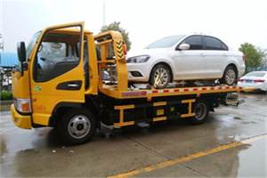 宜秀附近拖车救援24小时服务热线